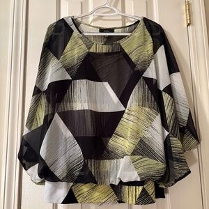 Alfani Size Medium Black, Yellow, and White Top